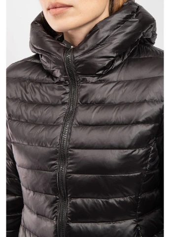 Чорна демісезонна куртка Moncler