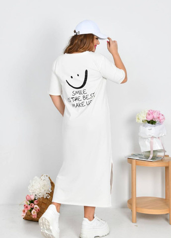 Белое повседневный однотонное платье-футболка с разрезами платье-футболка No Brand однотонное