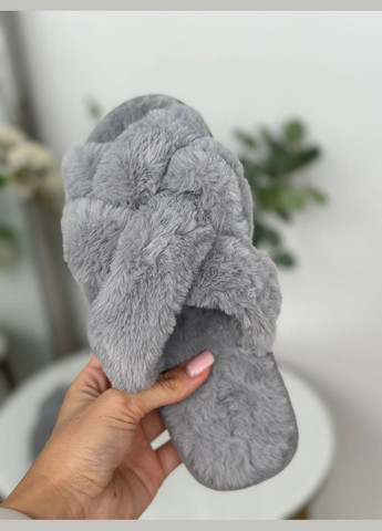 Серые тапочки No Brand