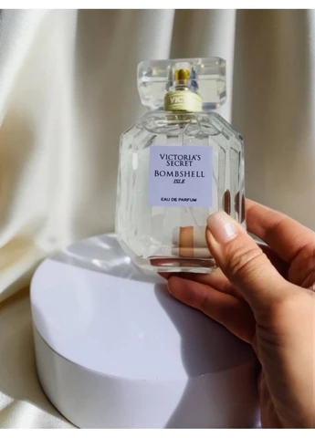 Парфумована вода жіноча Bombshell Isle 100 мл Victoria's Secret (397340320)