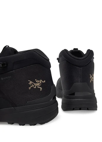 Чорний демісезонний черевики kopec mid gtx black x000010029 Arc'teryx
