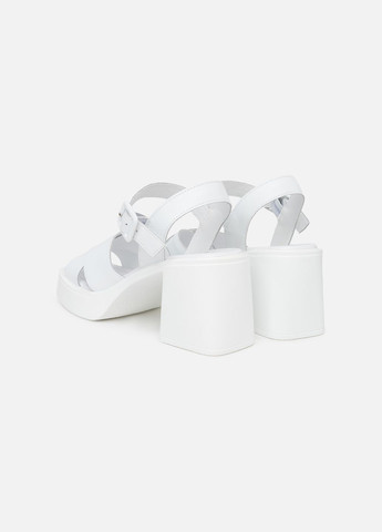 Жіночі босоніжки колір білий ЦБ-00232980 Yuki (280925064)