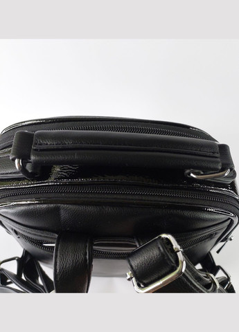 Рюкзак жіночий місткий з екошкіри на два відділення лаковий бежевий Karlos Marconi (347640649)