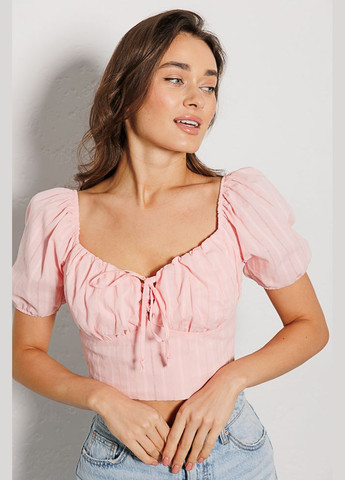 Розовая демисезонная укороченная летняя блузка с открытыми плечами Arjen