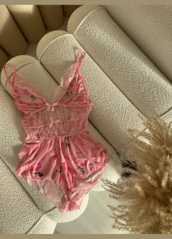 Розовая одежда для дома Domino