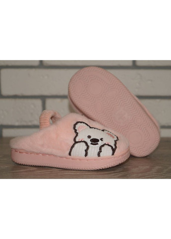 Розовые детские комнатные / домашние тапочки с резинкой розовые Jomix с аппликацией, с логотипом, с вышивкой