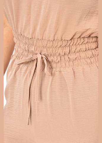 Комбинезон женский однотонный бежевого цвета Let's Shop комбинезон-брюки однотонный бежевый денил полиэстер