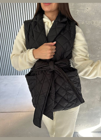 Женская жилетка с поясом цвет черный р.46/48 452188 New Trend (285711798)