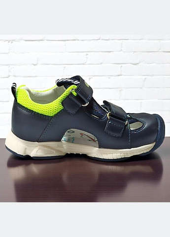 Ортопедичні закриті босоніжки для хлопчика сандалії на липучках Weestep (333832212)