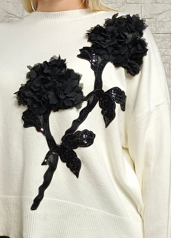 Белый зимний свитер джемпер OOTD