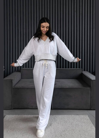 Жіночий спортивний костюм No Brand (326486988)