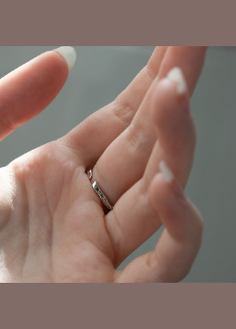 Готическое колечко с черным кристаллом серебристое кольцо минимализм стиль унисекс нежная причудливой формы фэнтези с камнем No Brand (331155364)