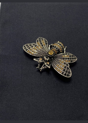 Брошка булавка метелик з золотисто-чорним камінням срібляста Xuping Jewelry (338620127)