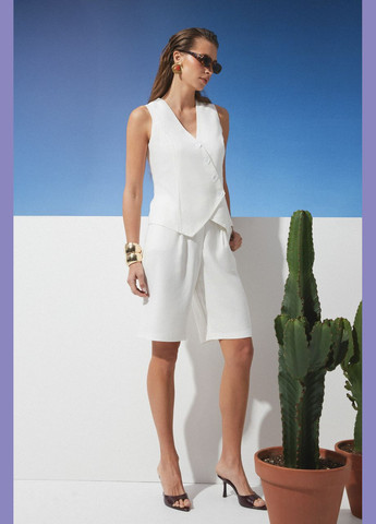 Шорты бермуды. Молочный Seventeen (338792627)