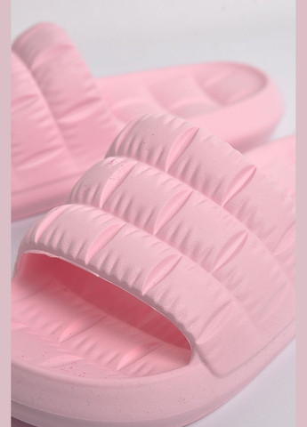 Шльопанці піна жіночі світло-рожевого кольору Let's Shop (280911622)
