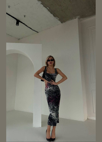 Комбинированное привлекательное леопардовое приталённое платье из ткани: микромасло, эластичное, приятное на ощупь и идеально сидящее по фигуре No Brand