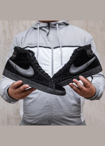 Черные зимние кроссовки зимние мужские nike blazer mid 77 vintage winter black fur | найк блейзер 77 высокие черные с мехом No Brand