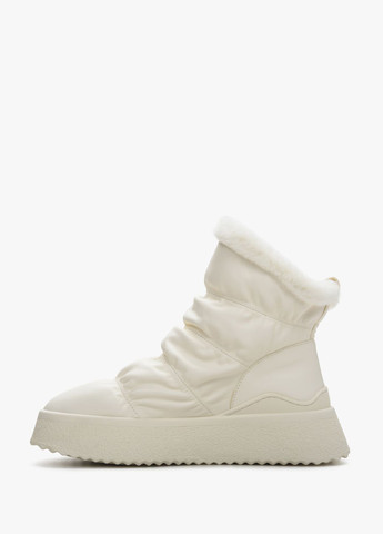 Уггі, колір молочний Estro (324064212)