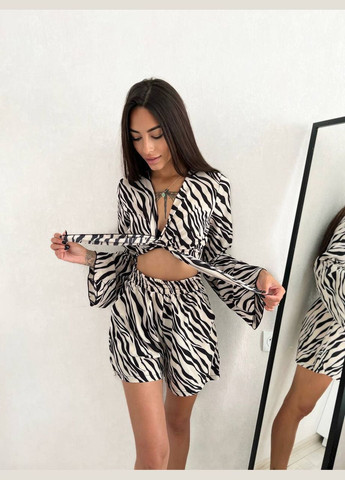 Женский костюм в принт зебра. Adelante (342069065)