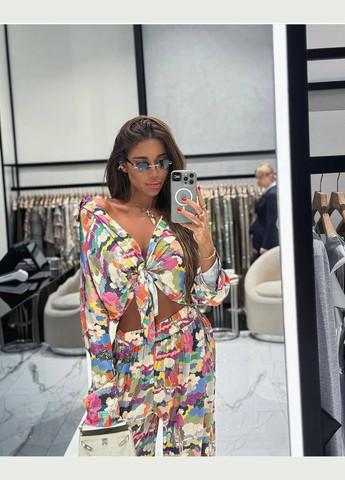 Жіночий костюм кольоровий принт Style Point (339606610)