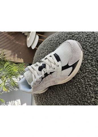 Білі кросівки чоловічі і жіночі asics gel-1130 x hal studios white black | асікс гель-1130 білі демісезон No Brand