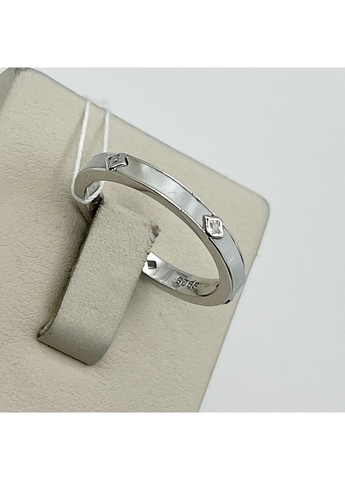 Каблучка срібна з перламутром 18,5 2,4 г No Brand (370142578)