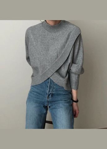 Серый демисезонный ассиметричный свитер 110634 серый No Brand