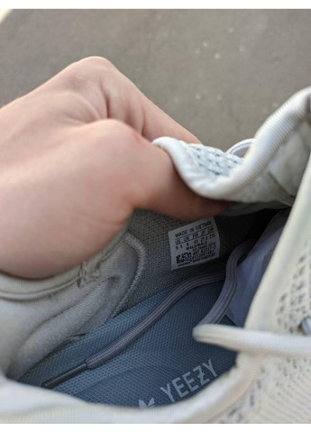 Сірі Осінні кросівки чоловічі adidas yeezy boost 350 v2 grey адідас ізі буст No Brand
