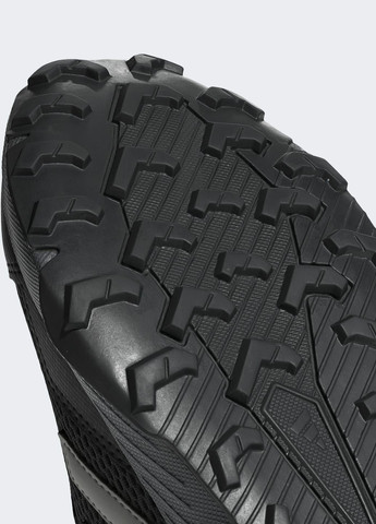 Черные всесезонные кроссовки для трейлраннинга tracefinder adidas