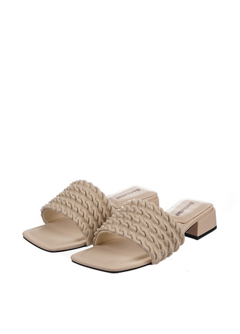 Молочные шлепанцы Berisstini