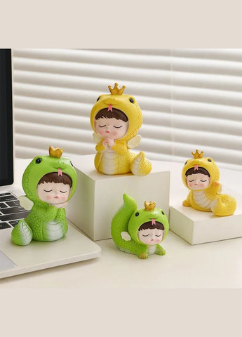 Мила статуетка малюка в костюмі Змії – символ 2025 року No Brand (307790782)