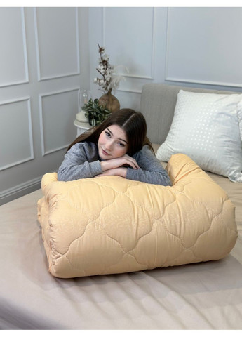 Ковдра полуторна подвійна подвійна 4 сезони з холлофайбера 21552 142х210 см персикова Arda (369014448)