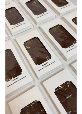 Крафтова дубайська шоколадка з фісташковою пастою та катаіфі - berrybar_zt 130г No Brand (352767676)