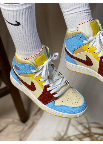 Бежевые демисезонные кроссовки мужские nike air jordan 1 mid se fearless 2 найк аир джордан No Brand