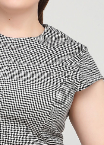 Чорно-білий кежуал сукня H&M з абстрактним візерунком