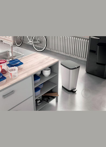 Контейнер для мусора с педалью Chic Bin L 45 л (8071900) Kis (334713722)