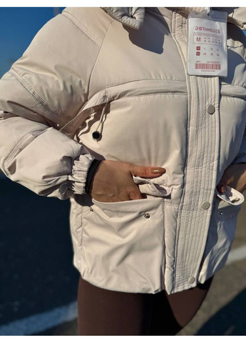 Бежевая демисезонная женская куртка с капюшоном и накладными карманами плащевка + халофайбер | размерная сетка в описании куртка-пальто DK/DL Мода без кордонів