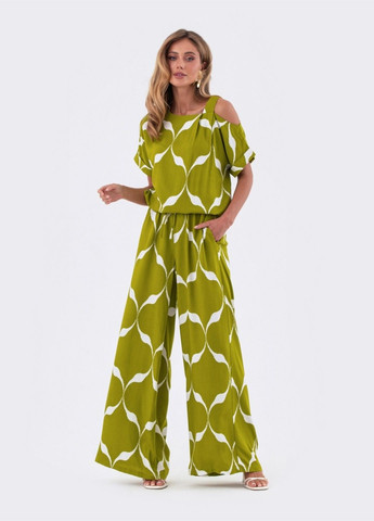 Зелёная блузка зелёного цвета с принтом Dressa