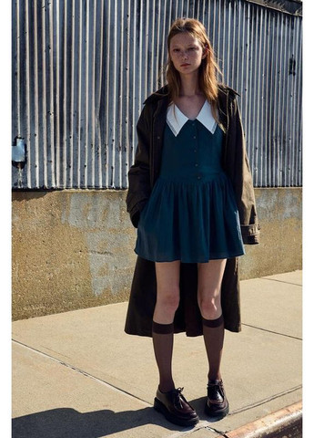 Белое короткое платье с выложистым воротником Zara