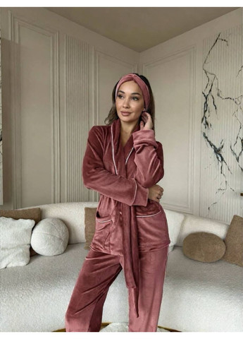 Світло-коричнева всесезон жіноча велюрова піжама-трійка Nositi 066-4