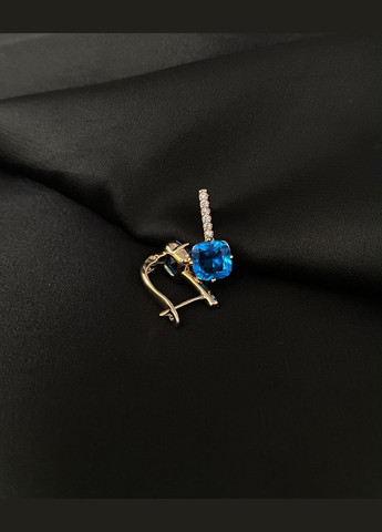 Сережки з блакитним стразом англійський замок золотого кольору 30721 No Brand (335817574)