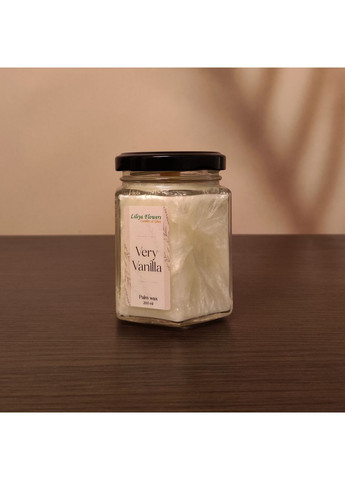 Свеча Very Vanilla с ароматом Liliya Flowers (366026662)