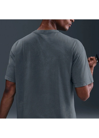 Сіра футболка чоловіча m90 gym heritage grey Nike