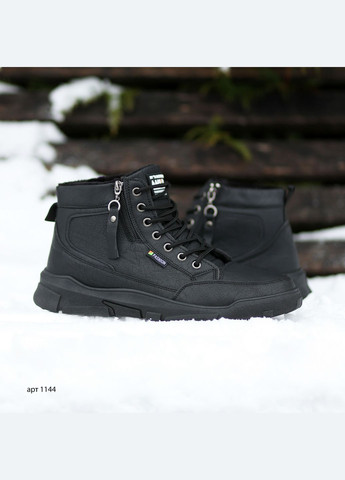 Черные зимние зимние кроссовки мужские movin v2 winter black No Brand