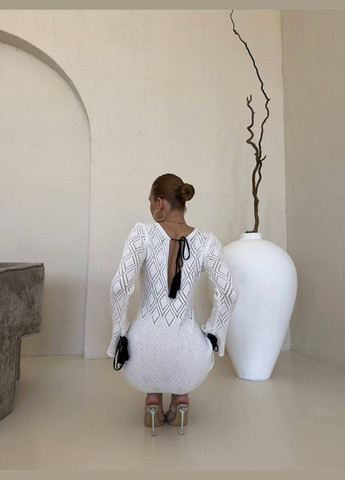 Білий коктейльна, вечірня сукня в’язана довга біла з відкритою спиною No Brand однотонна