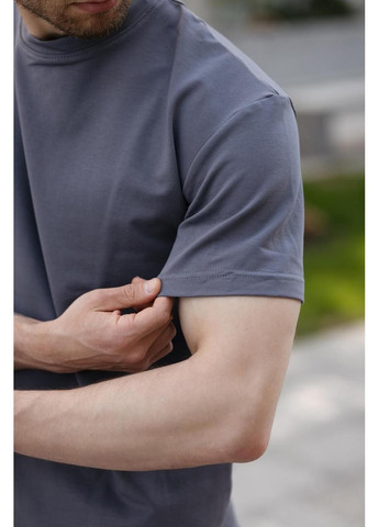 Лёгкий модный летний костюм для мужчины, трикотажный удобный свободный комплект: шорты, футболка, - качесто топ. Intruder (359381226)