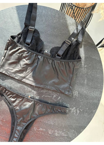 Чёрный балконет комплект женского белья | бюстгальтер-топ + трусики средней посадки, черный. Vital-Textile с косточками полиэстер, эластан