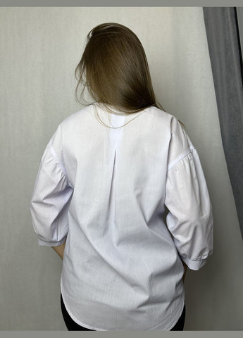 Біла демісезонна сорочка елегантна жіноча біла mkad0003-1 Modna KAZKA