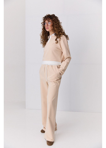 Женский трикотажный костюм в спортивном стиле светло-бежевый с молочным воротником Arjen (361056794)