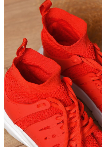 Кросівки жіночі червоного кольору Let's Shop червоні демісезони (365310275)